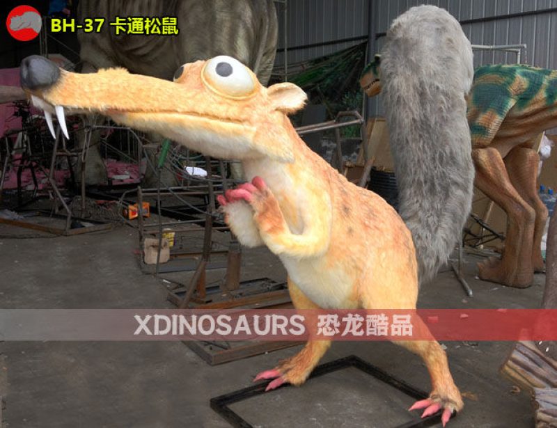 BH-37 生動的卡通松鼠模型