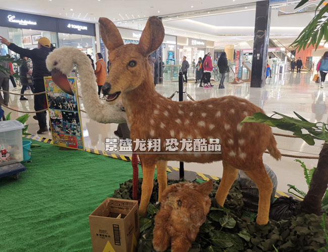 仿真叢林動(dòng)物展